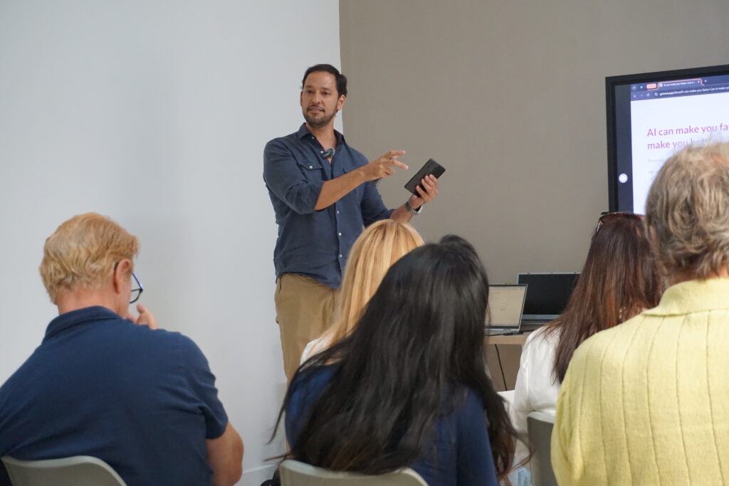 BLC Spain AI session showing students how to use AI to challenge ideas and improve critical thinking.